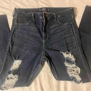 ripped hollister jeans size 15R ☁️